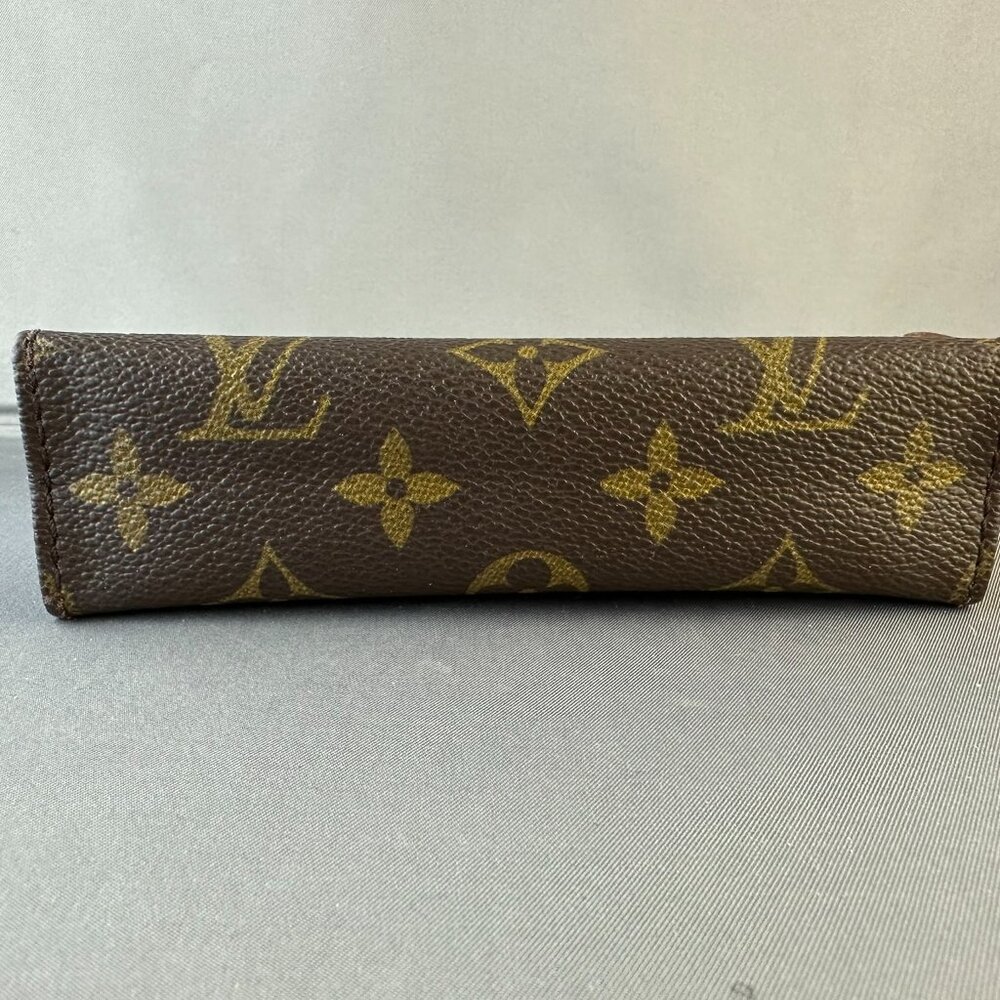 Vintage Louis Vuitton Leather Cosmetic/Toiletry Pouch - Poche Toilette 15  ✨👜 - Picture 4 of 9